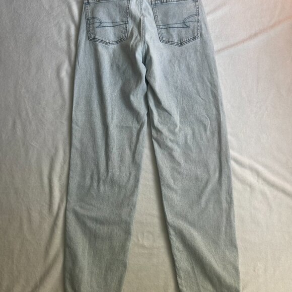 American Eagle Highest Rise Baggy Straight Jeans - Picture 2 of 5